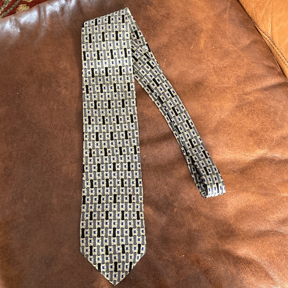 Riggings handmade men’s tie